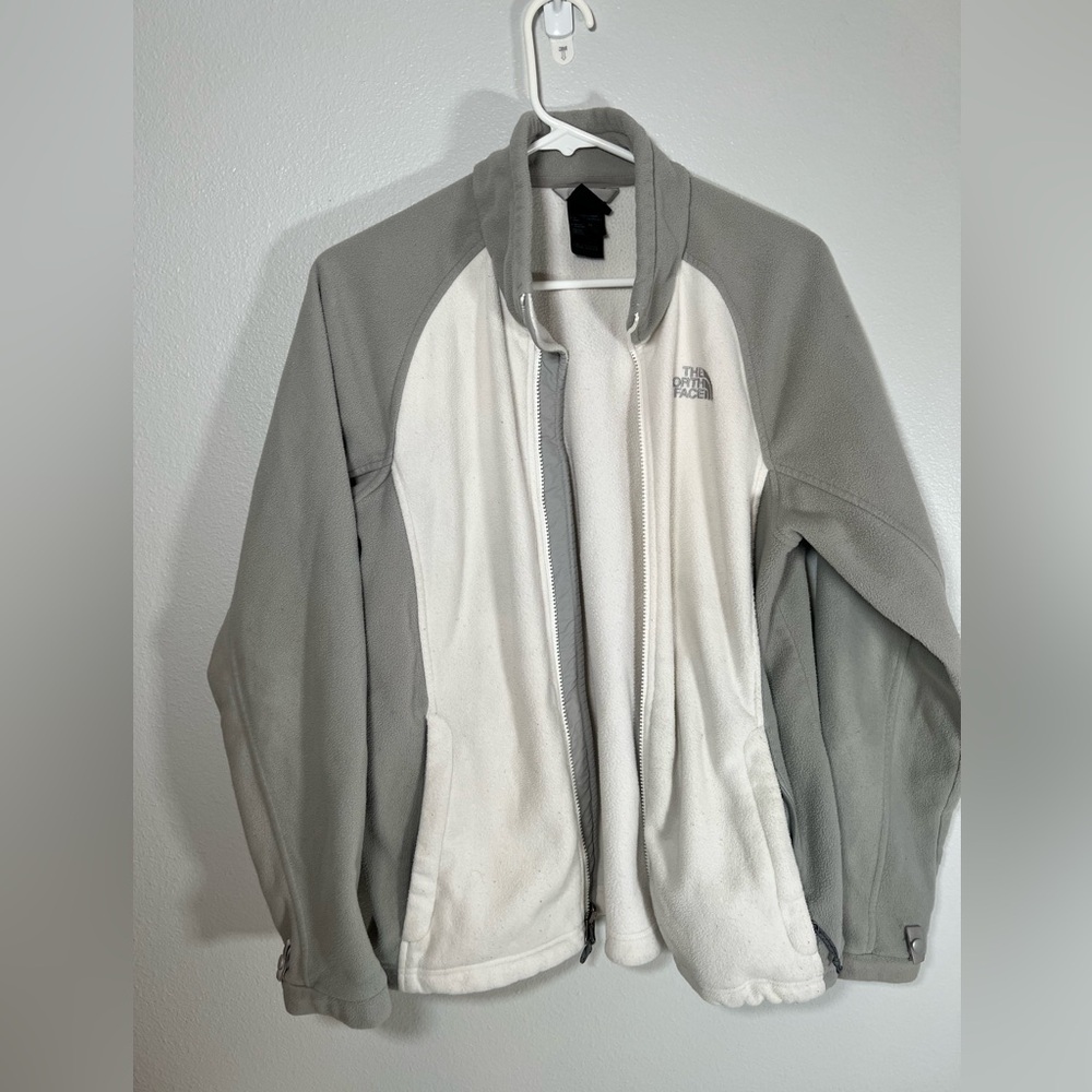 The North Face womens‎ L Fleece Jacket